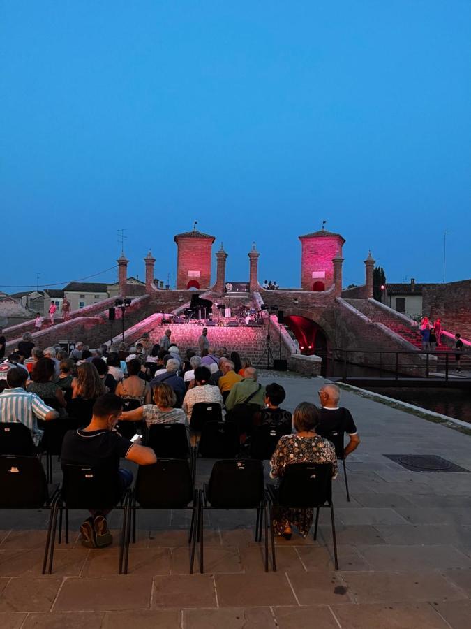 Pink Flamingo Accomodation Comacchio Eksteriør billede