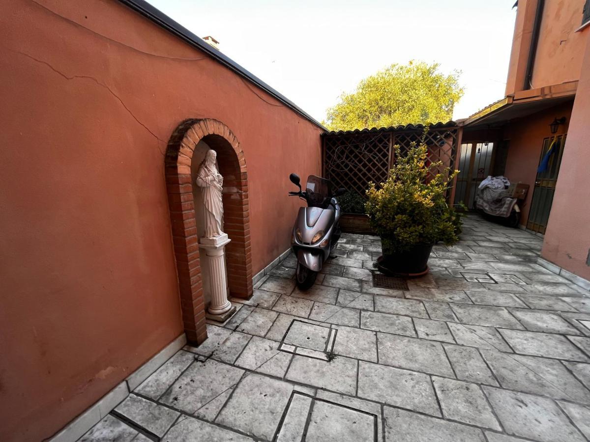 Pink Flamingo Accomodation Comacchio Eksteriør billede